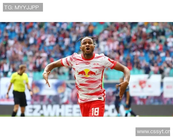 米兰今日训练动态恩昆库与奇克进行单独训练埃斯图皮尼安正在接受治疗