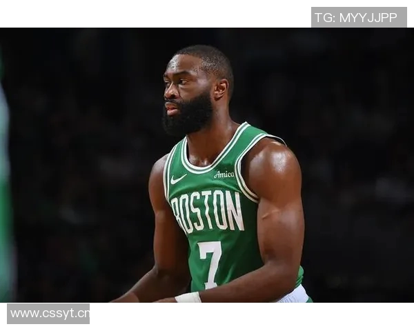 巴克利分享个人经历建议杰伦布朗面对秃头果断剃光保持自信 巴克利分享个人经历建议杰伦布朗面对秃头果断剃光保持自信