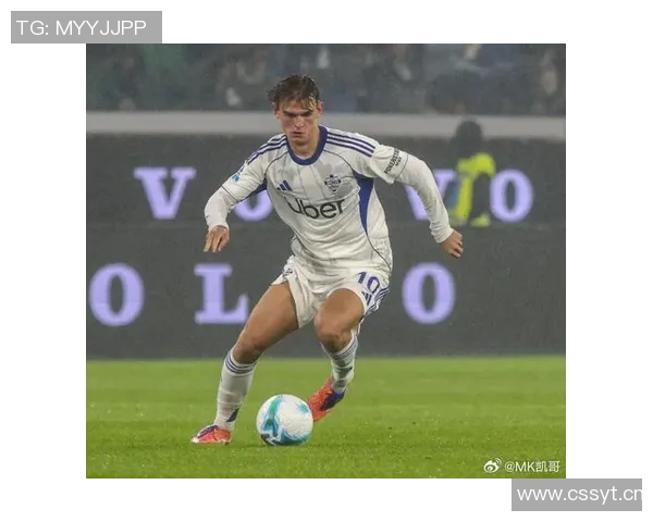 托蒂谈意大利足球现状:关注尼科帕斯缺乏天才球员 托蒂谈意大利足球现状:关注尼科帕斯缺乏天才球员