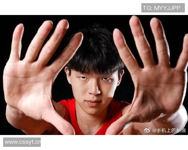 杨瀚森坦言新秀身份不急于成为球队核心全力以赴争取机会