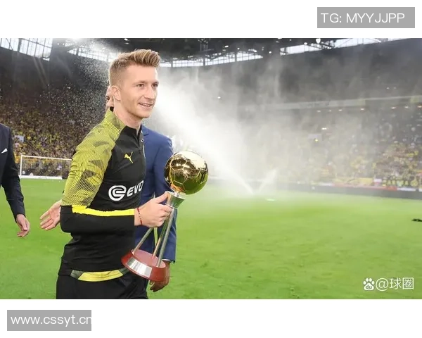 罗伊斯重返多特主场感慨万千出任俱乐部大使心系家园 罗伊斯重返多特主场感慨万千出任俱乐部大使心系家园