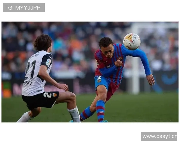 吉梅内斯强调对巴萨边路的防守重要性强调在对抗中保持强势态度 吉梅内斯强调对巴萨边路的防守重要性强调在对抗中保持强势态度