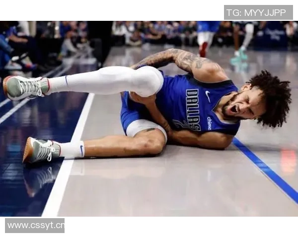 今日独行侠背靠背挑战火箭克莱与加福德因状态不佳缺席比赛