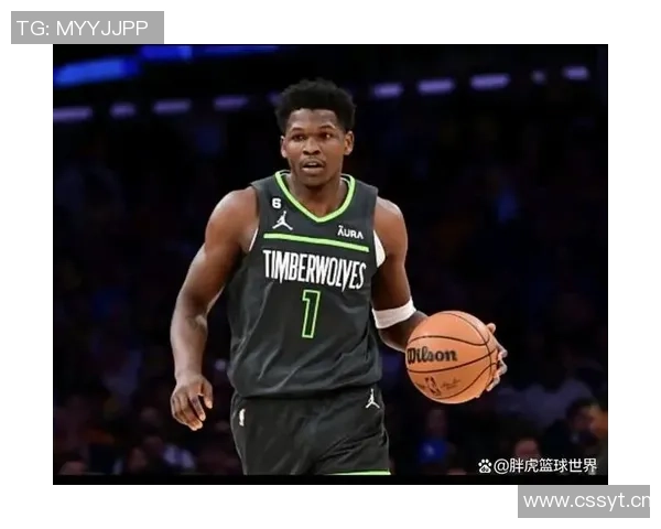 爱德华兹状态低迷半场14投仅中3三分球表现不佳仅得14分