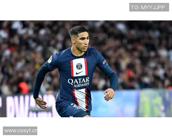 阿什拉夫上半场双响助巴黎领先两球展现边后卫实力