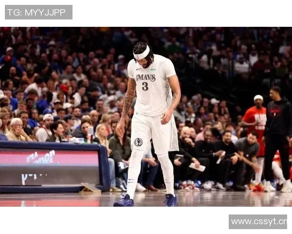 明日独行侠对阵热火戴维斯缺席13场后小概率复出引关注 明日独行侠对阵热火戴维斯缺席13场后小概率复出引关注