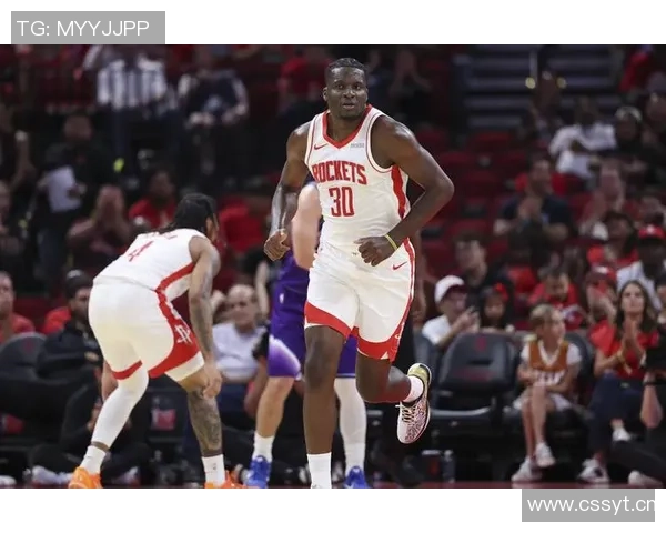 勇士面对火箭主力缺阵仍遭逆袭科尔的战术被质疑